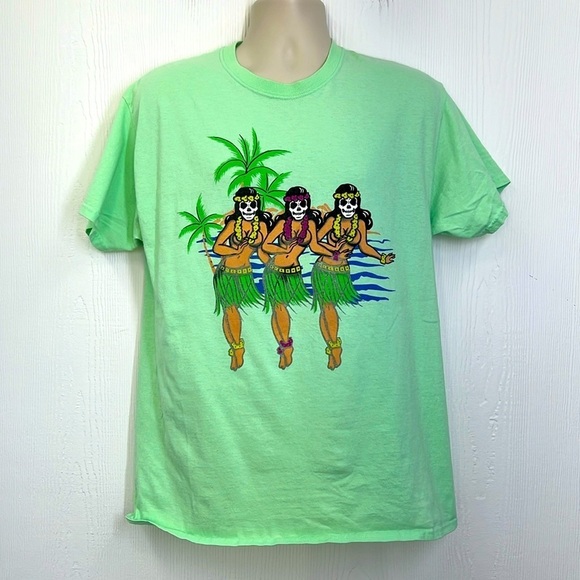 Spencer’s - Neon Green Skull Hula Girl Colorful Graphic Short Sleeve T Shirt L - Picture 1 of 9